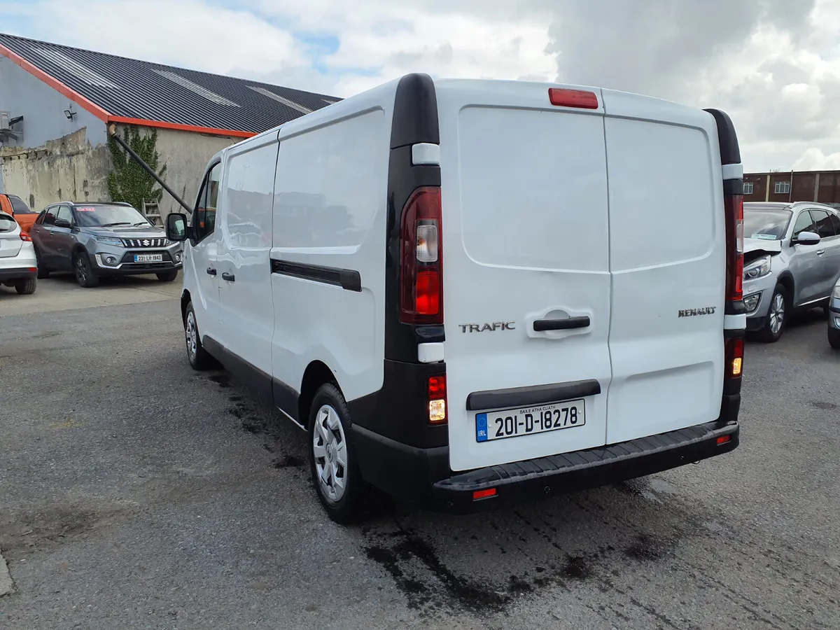 2020 Renault traffic - Image 4