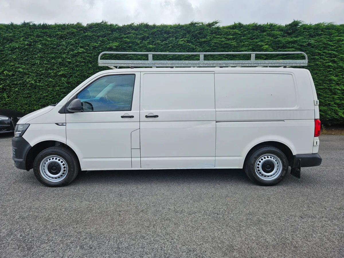 Volkswagen Transporter 2018 2.0 TDI 150 - Image 2