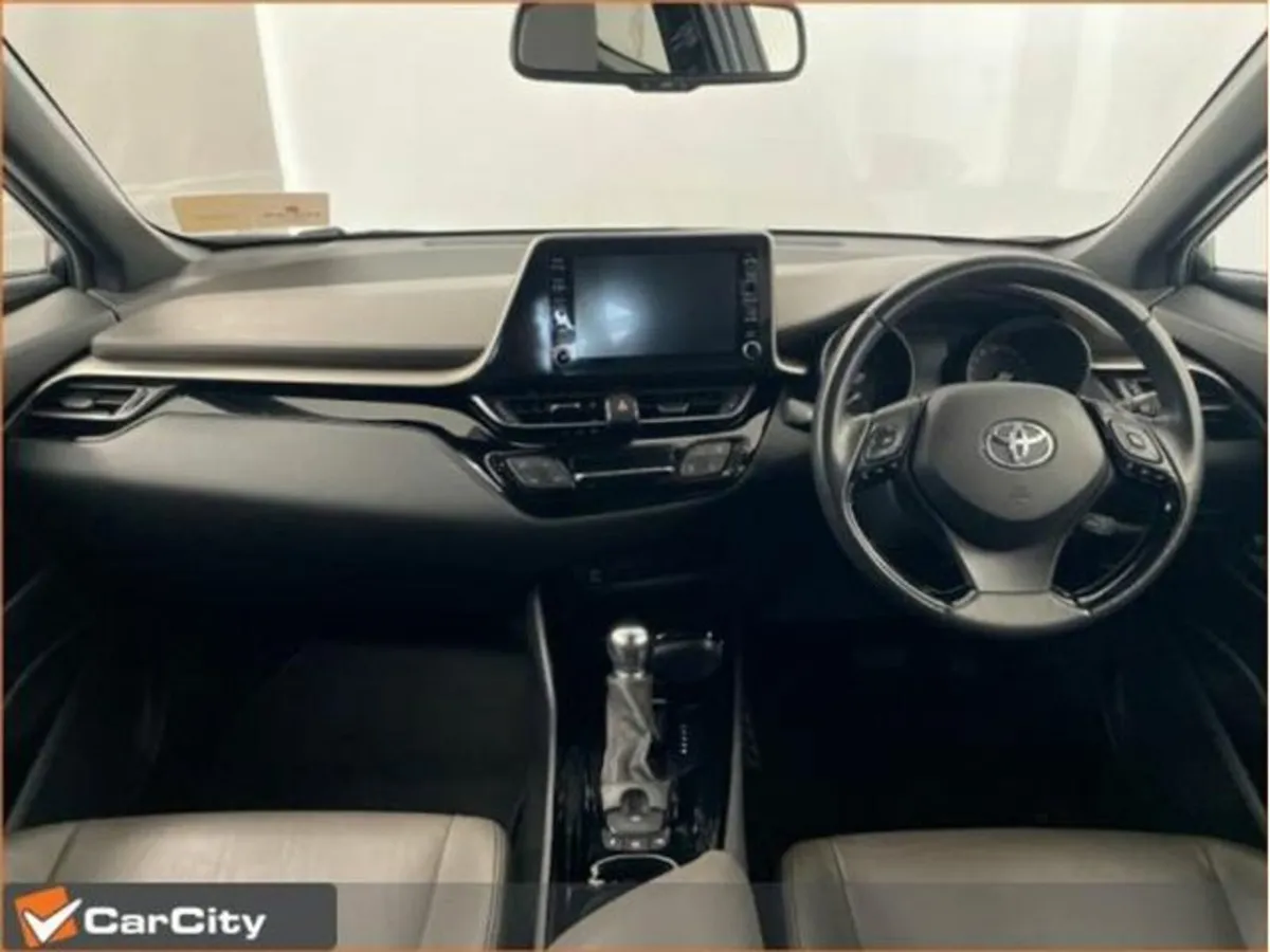 Toyota C-HR 1.8 HYBRID*REDUCED* 4DR AUTO - Image 2