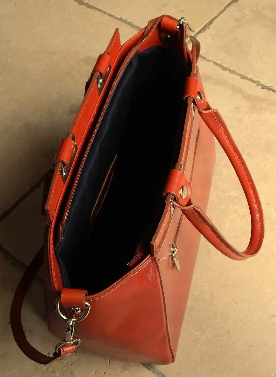 Genuine Italian Leather Handbag - Image 4
