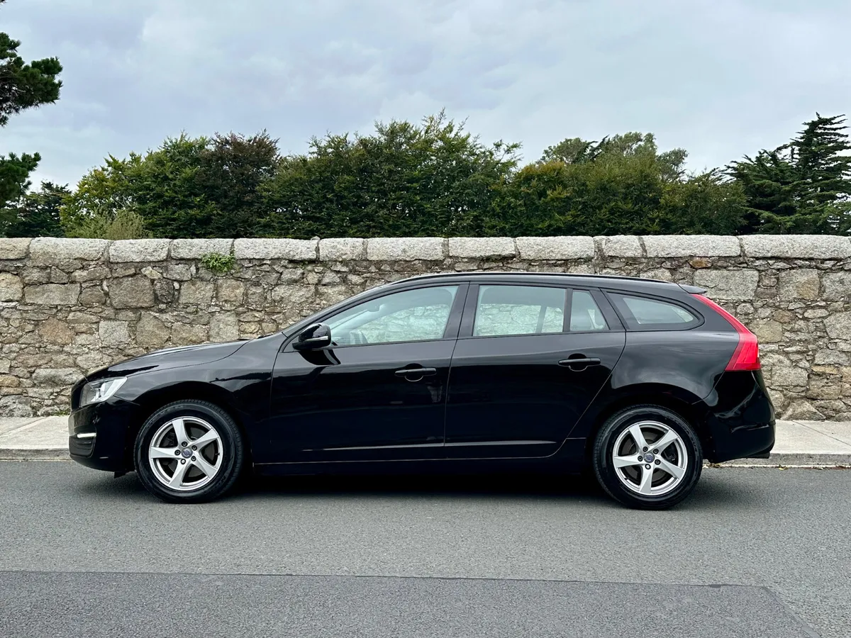Volvo V60 Diesel | FSH | Belt done | Sept 26 nct. - Image 2