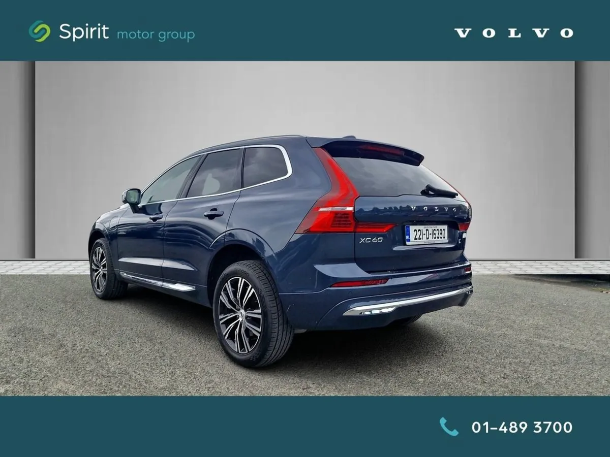 Volvo XC60 T8  plug In Hybrid  Inscription Pro  A - Image 3