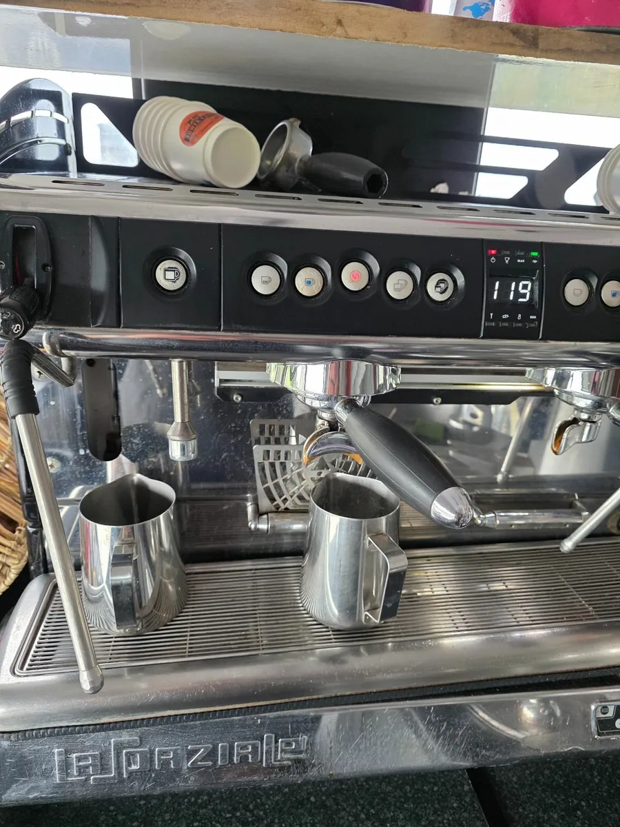 LA SPAZIALE  Two Group Coffee machine - Image 2