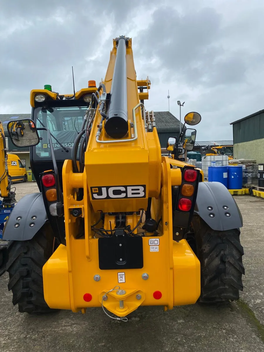 JCB 540V180 HI-VIZ 81KW TELEHANDLERS YEAR 2024 - Image 4