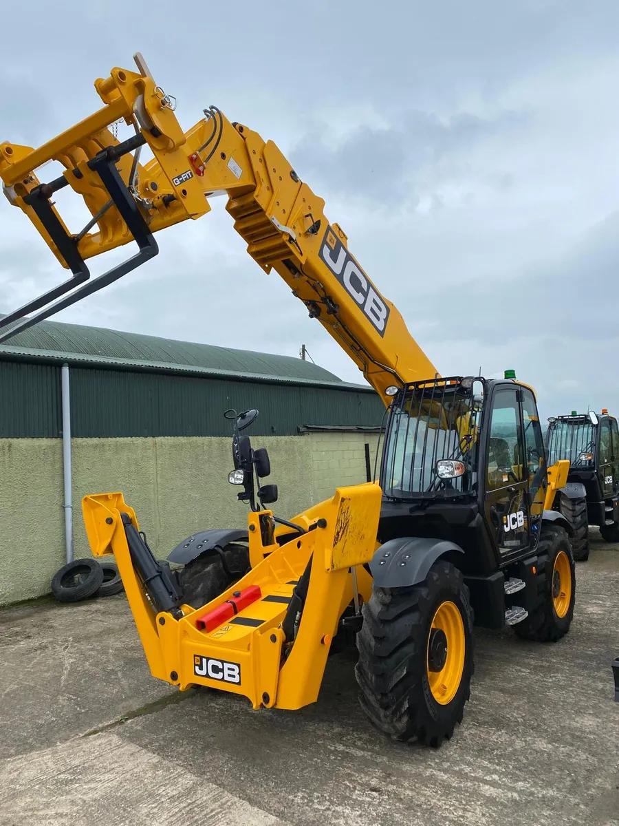 JCB 540V180 HI-VIZ 81KW TELEHANDLERS YEAR 2024 - Image 1