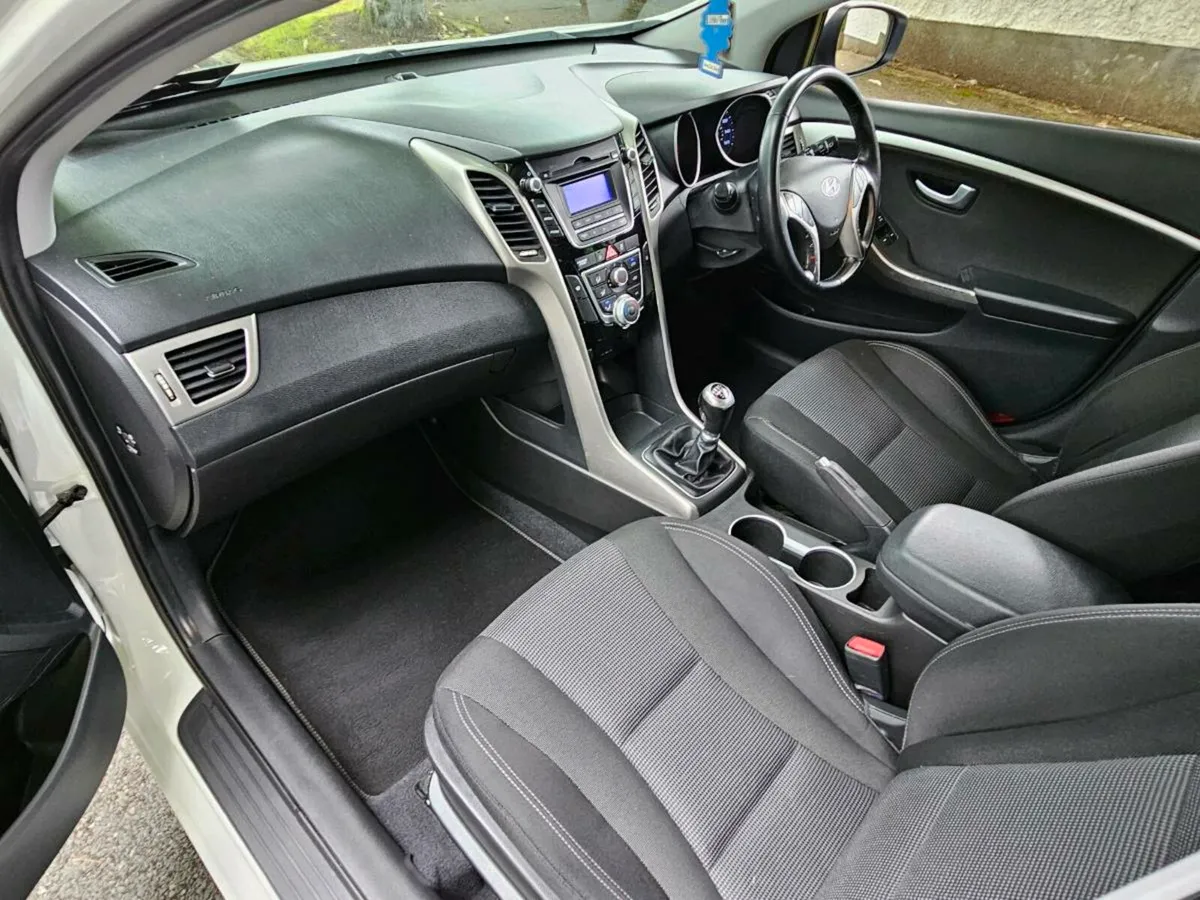 2015 HYUNDAI I30 ( DIESEL, TAX & NCT) - Image 2