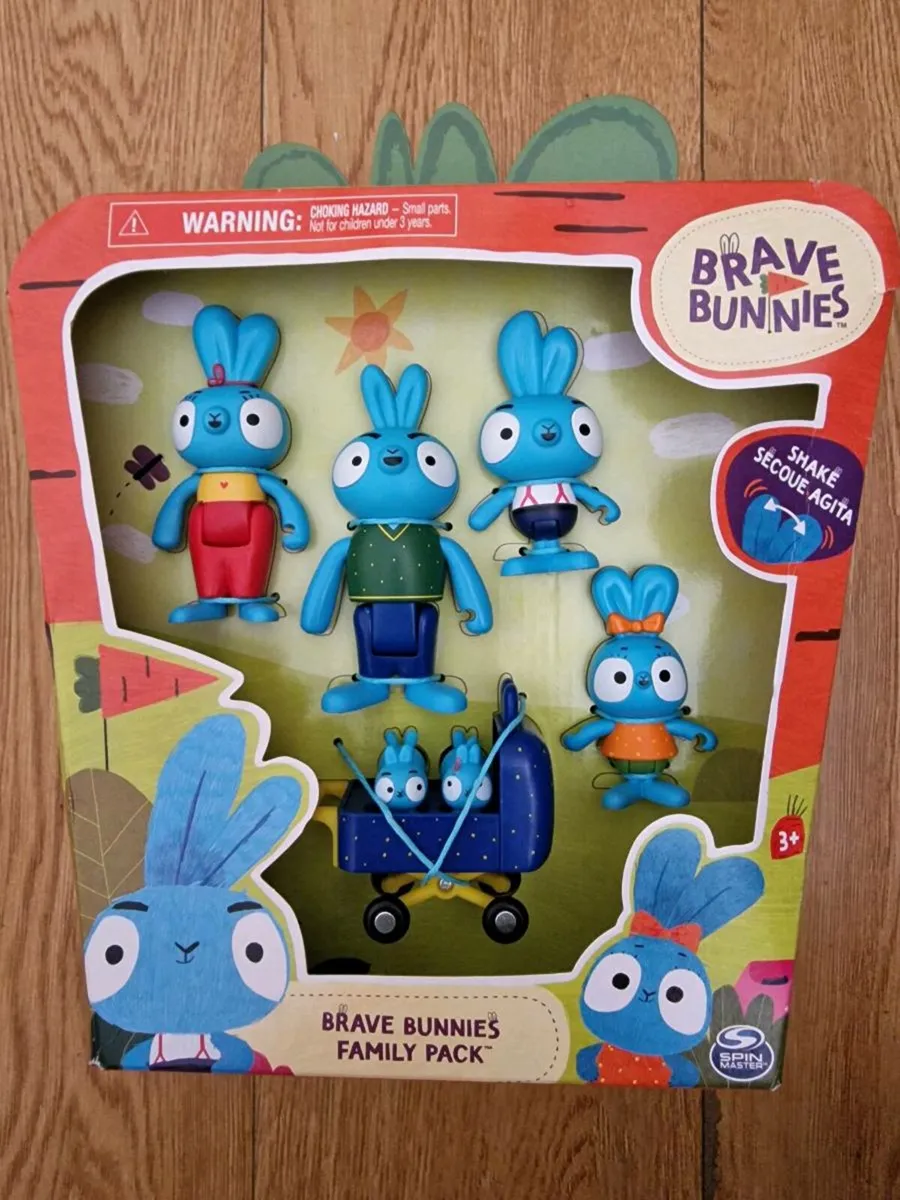 Brave Bunnies Pack of 5 Action Figures  The Rabbit - Image 1