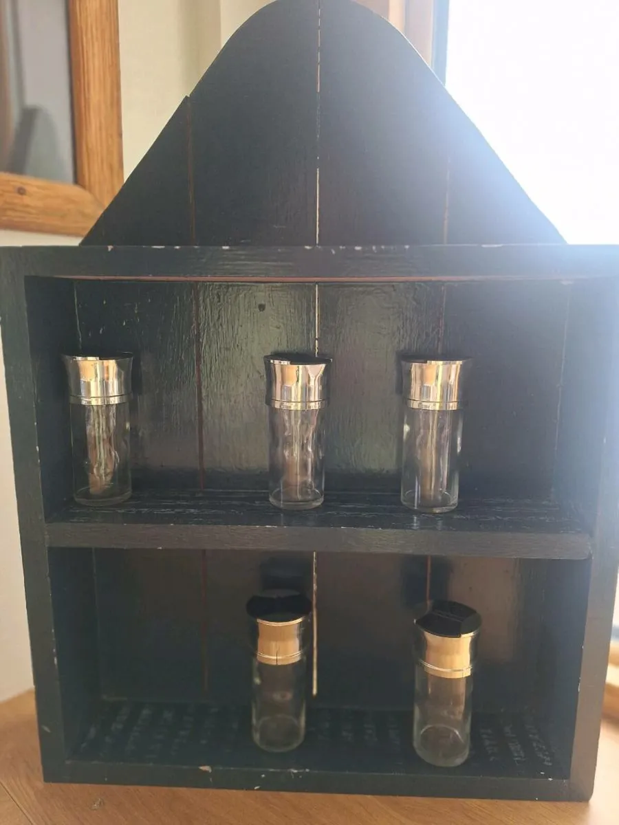 Spice rack - Image 2