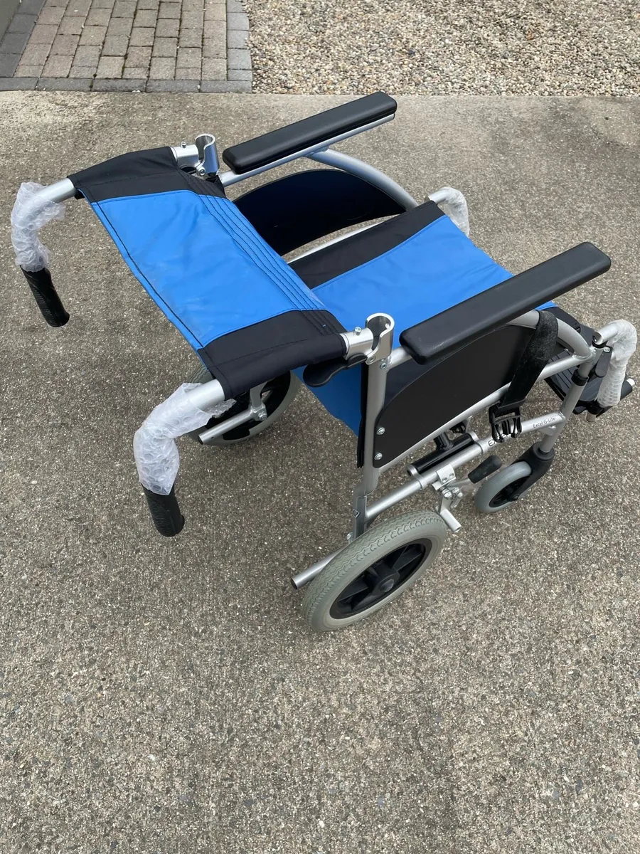 Wheelchair - Image 3