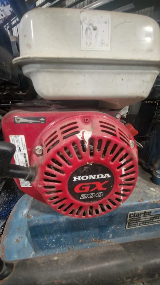 Honda petrol compressor - Image 2
