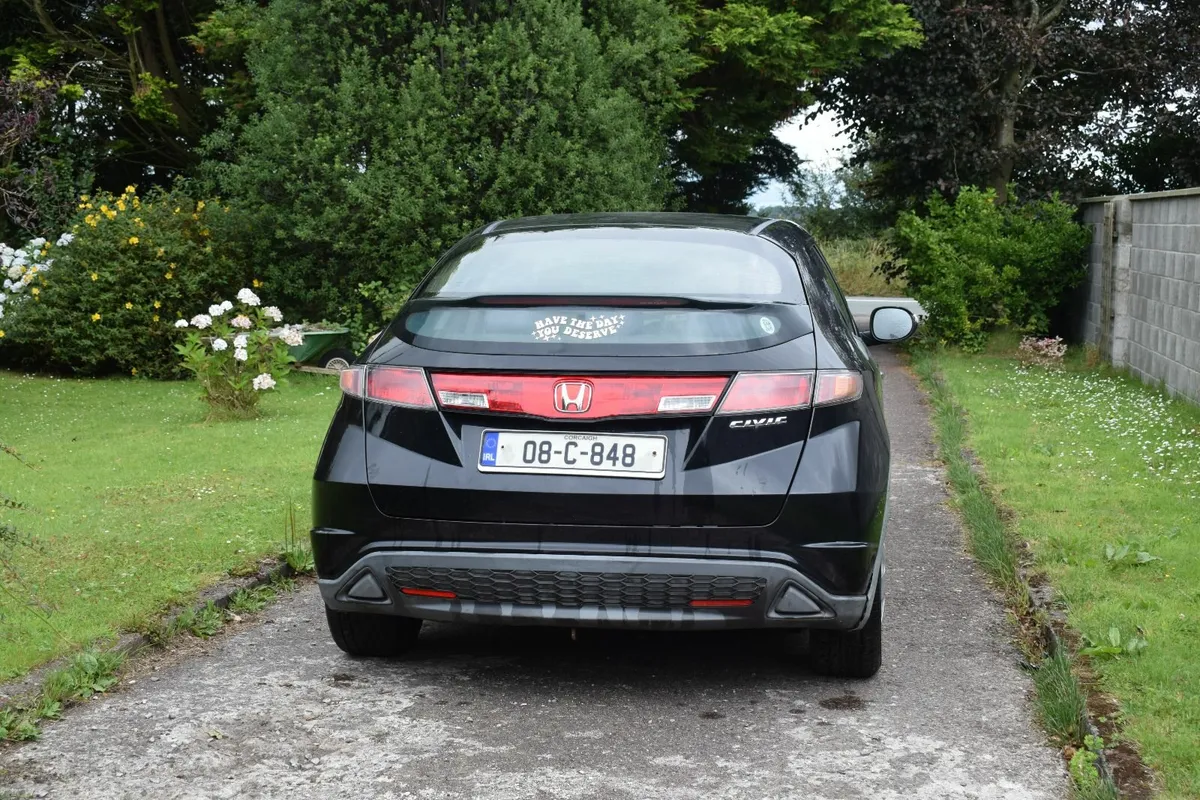 Honda Civic 2008 - Image 1