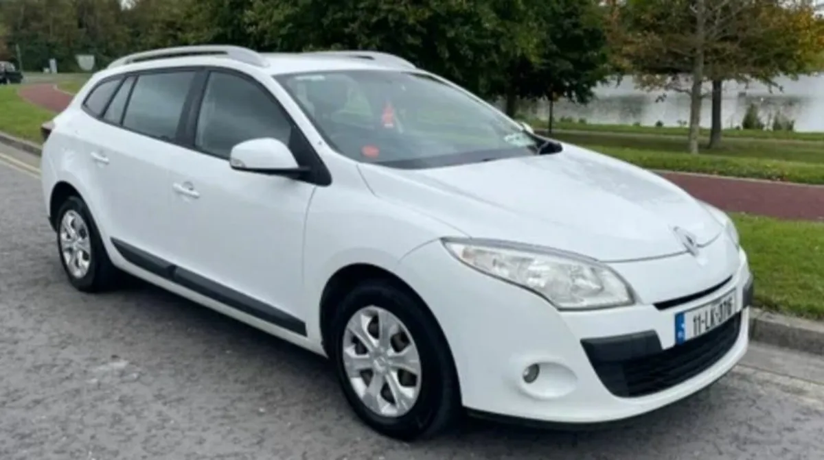 Renault Megane 2011 Nct Jan 2026 & Tax Dec 2025 - Image 1