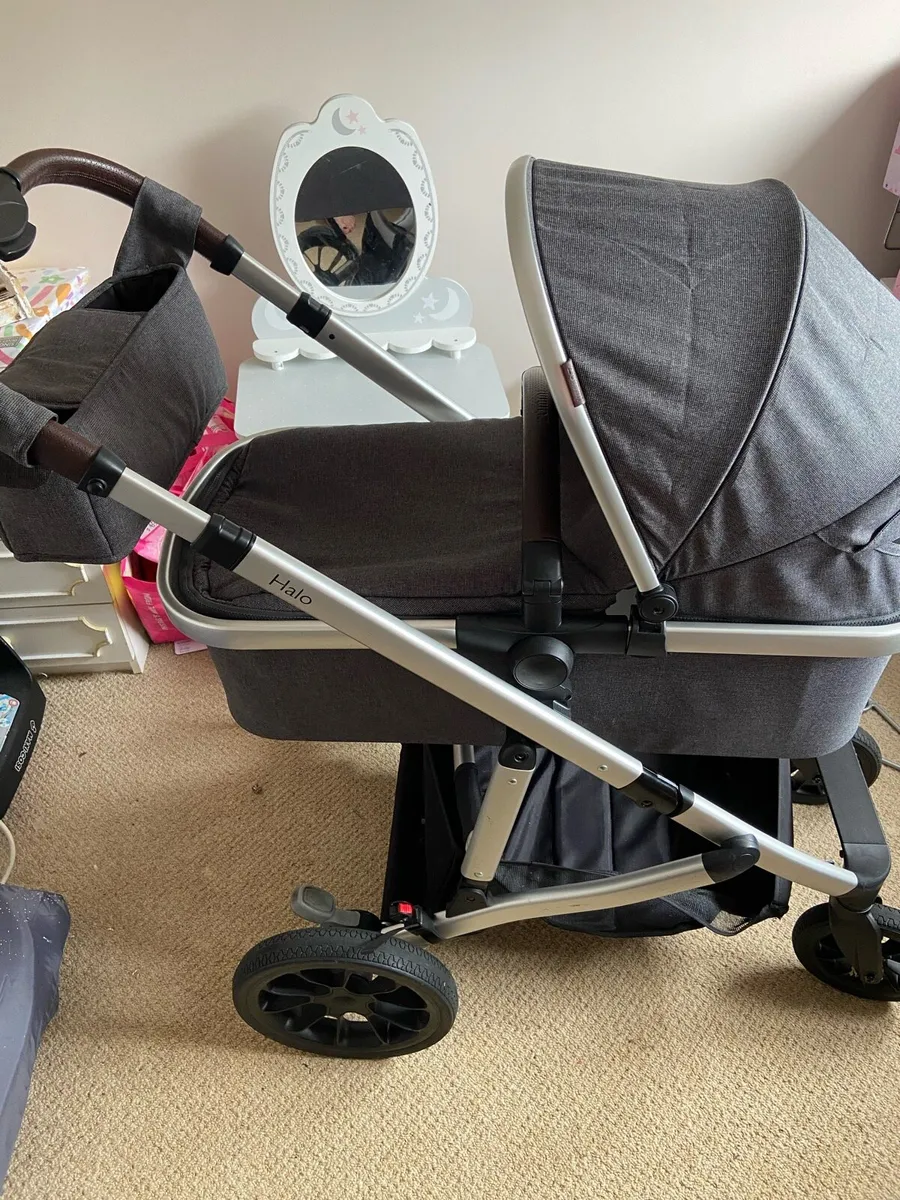 Zummi halo travel system - Image 1