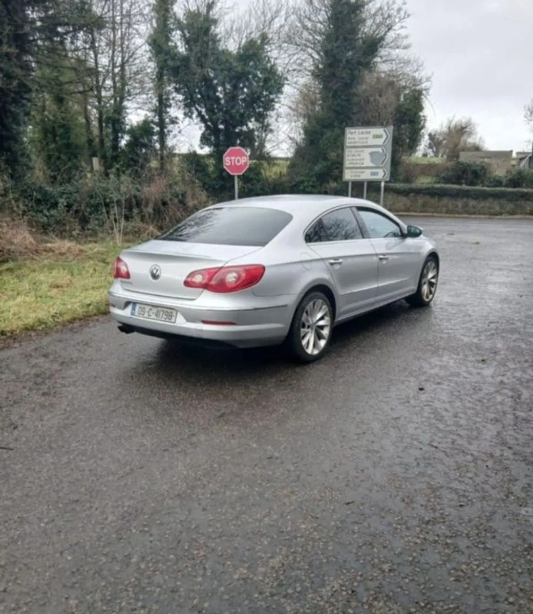 2009 Volkswagen Passat CC Diesel - Image 4