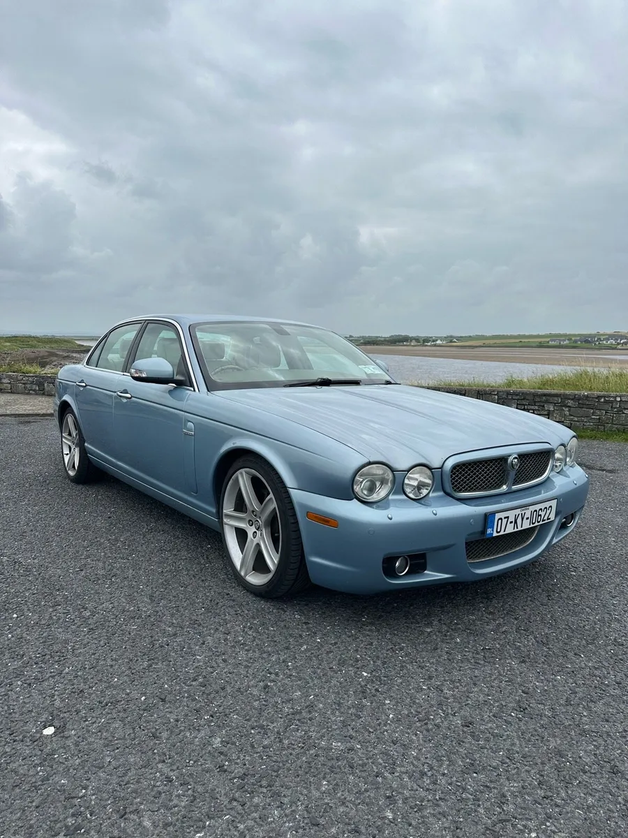 2007 Jaguar XJ Sovereign 2.7D – Collector Quality - Image 1