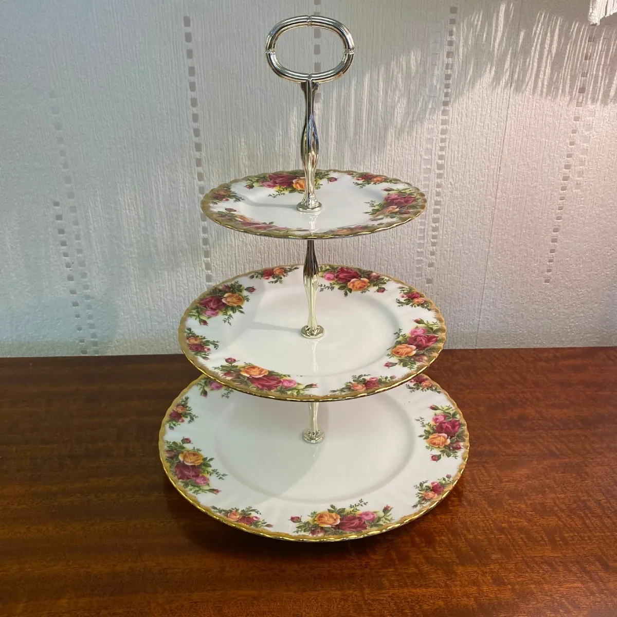 Old Country Roses Royal Albert Bone China - Cake t - Image 1