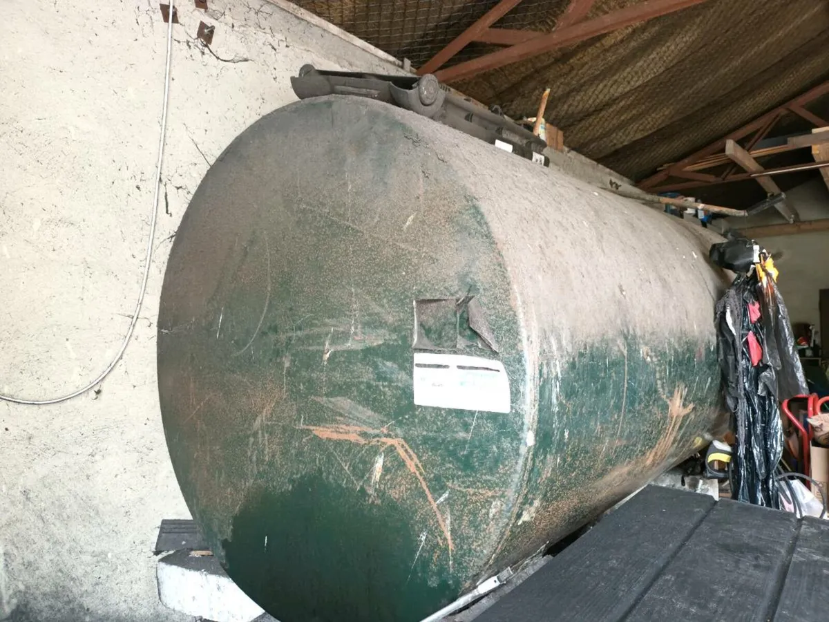 Diesel tank - Image 1
