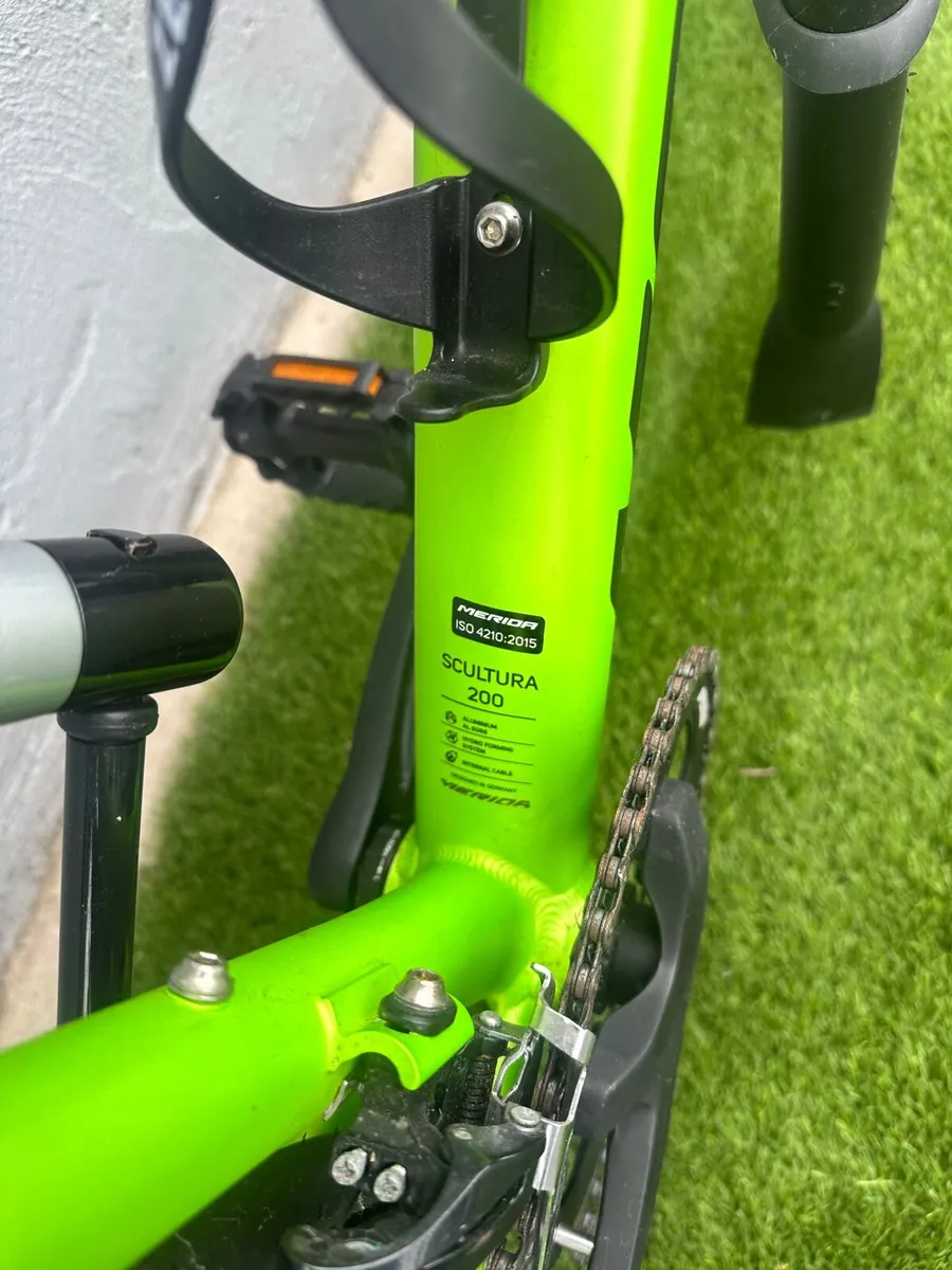 Merida Scultura 200D road bike - Image 3