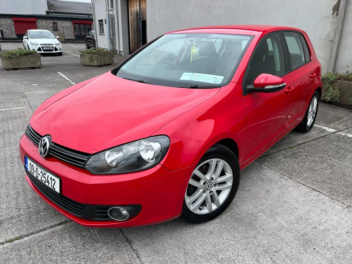 2009 Volkswagen Golf 2.0 TDI Highline - Image 3