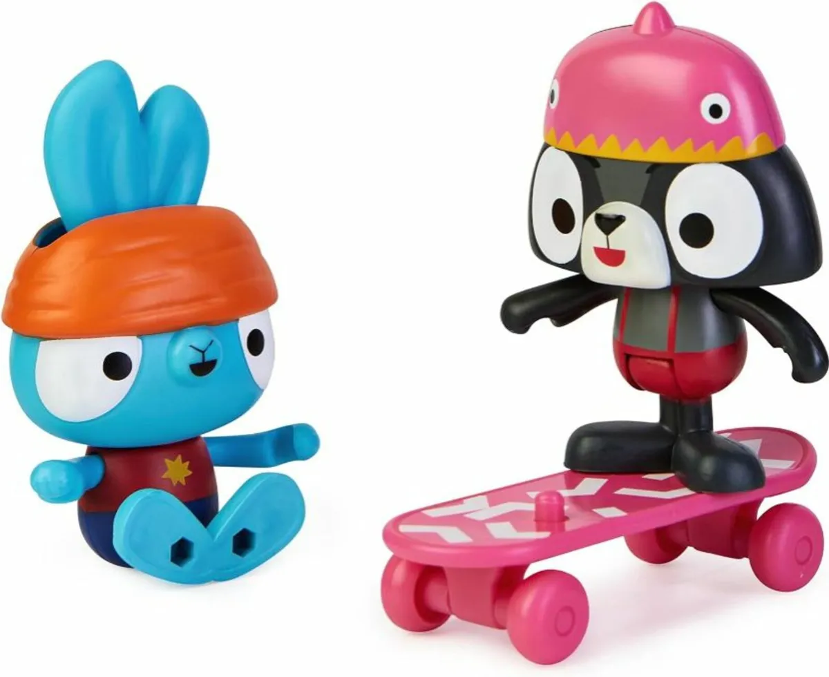Brave Bunnies 2 Figures With Skateboard Pack Actio - Image 4