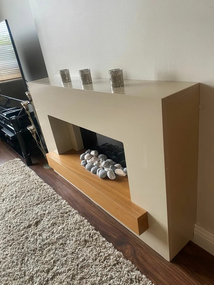 Electric Fire Place - Image 1