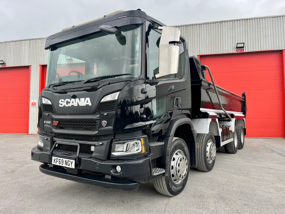 2019 Scania P410 XT 8x4 Tipper - Image 1