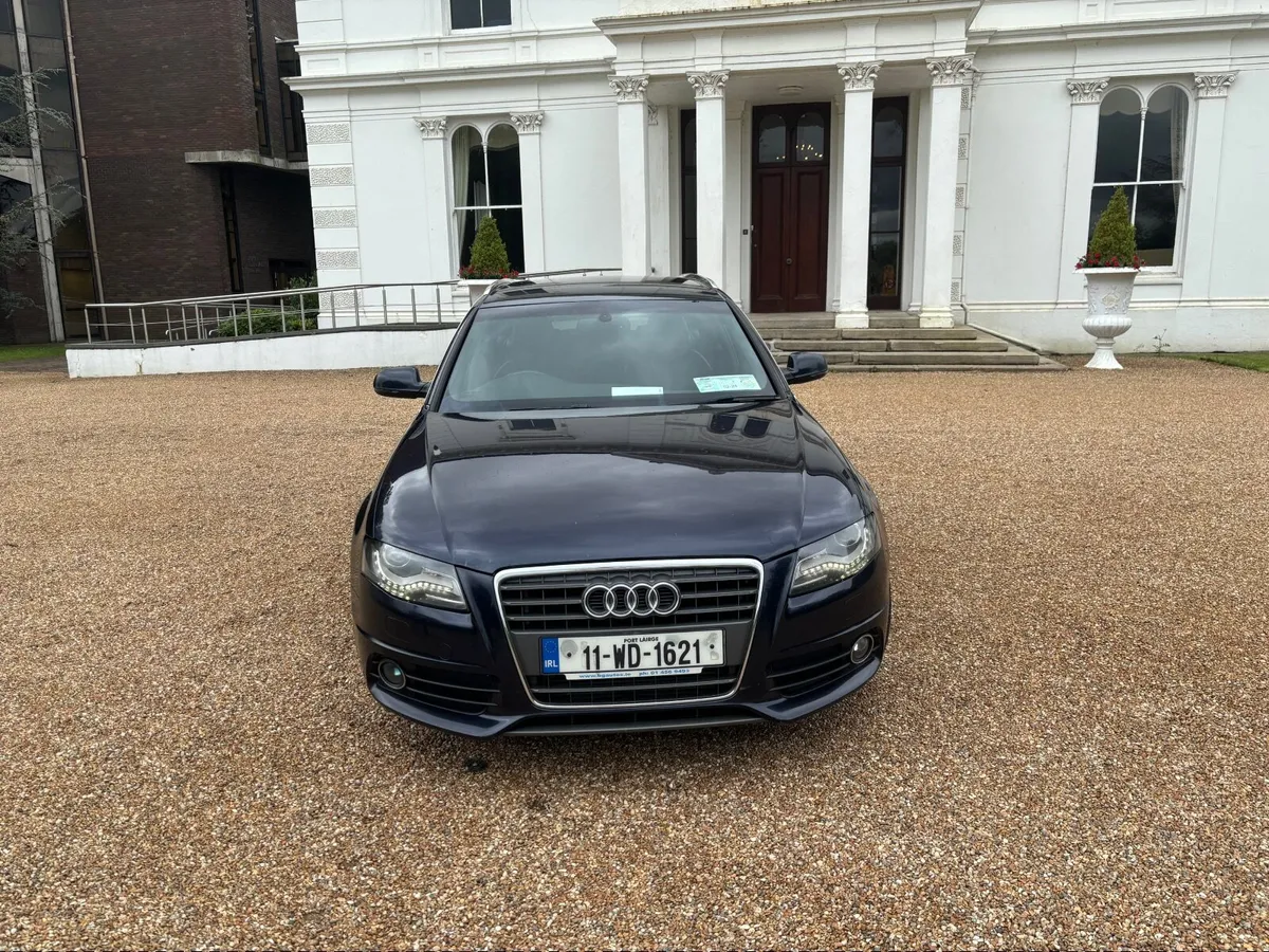 2011 Audi A4 estate 2.0 TDI 140 bhp factory s line - Image 3