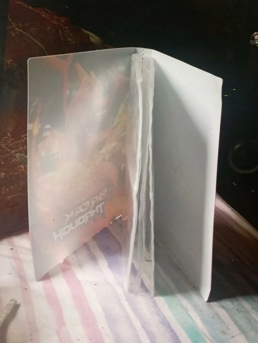 A 5 POKÉMON TCG NEW  CHARIZARD - Image 3