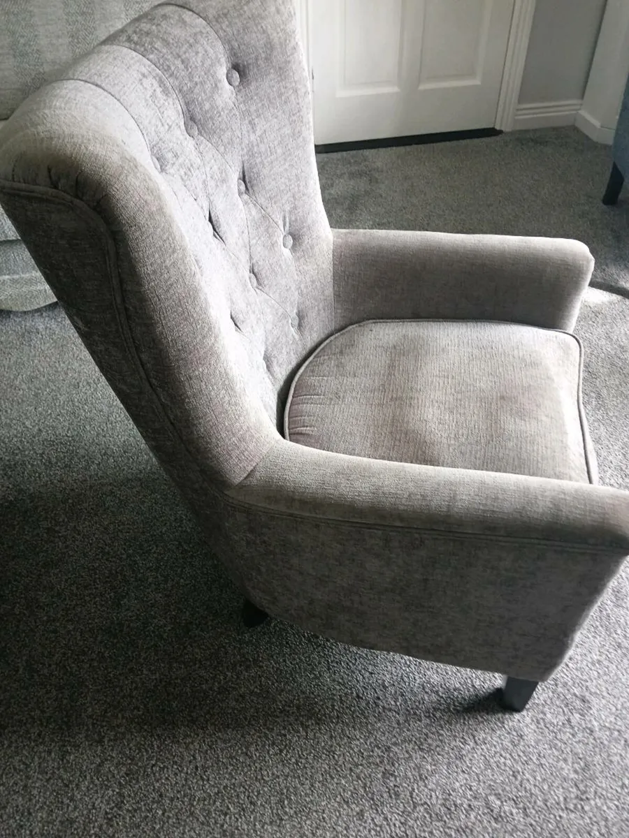 Armchair - Image 3