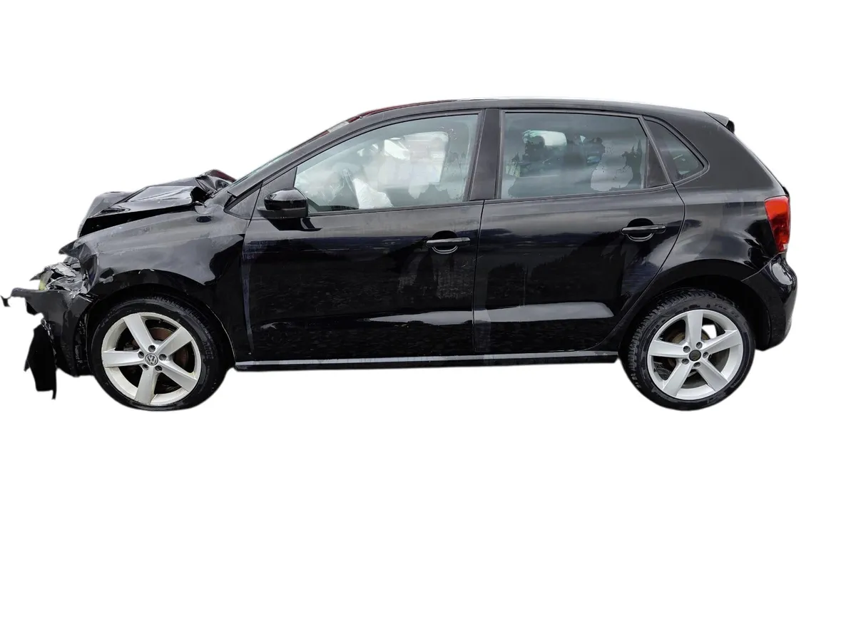 2014 VOLKSWAGEN POLO For Breaking/Dismantling - Image 4