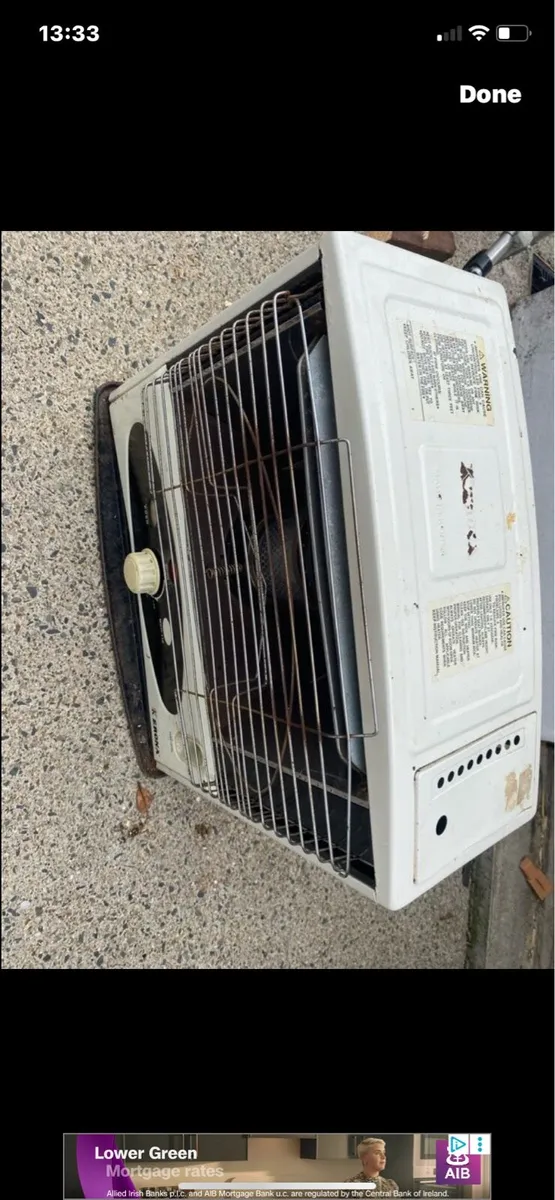 Kerosene heater just serviced with new wick fitted - Image 2