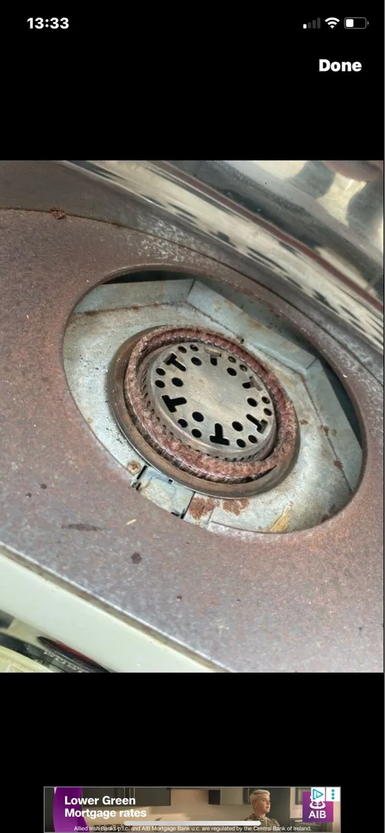Kerosene heater just serviced with new wick fitted - Image 3