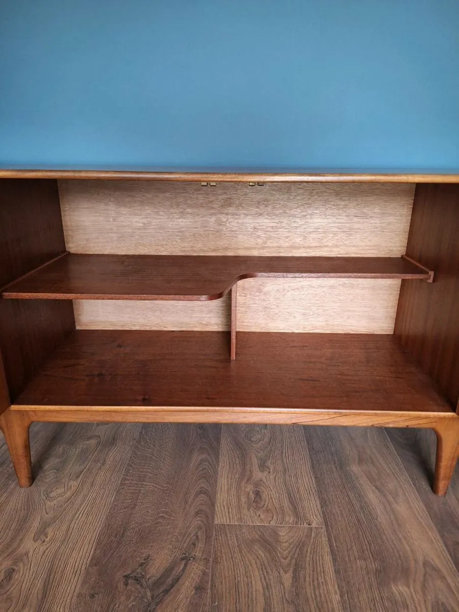 Vintage Teak McIntosh Sideboard - Image 2