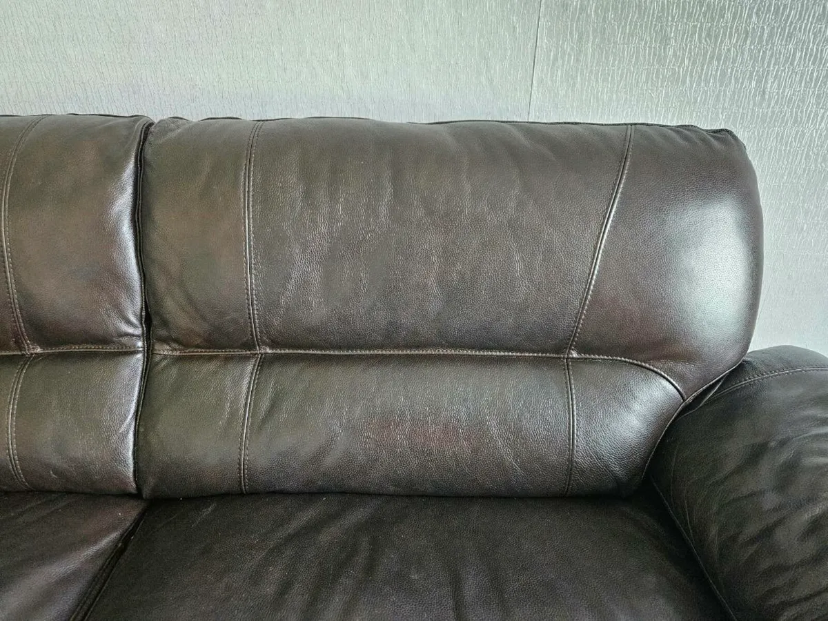 Couch in good condition - Image 4