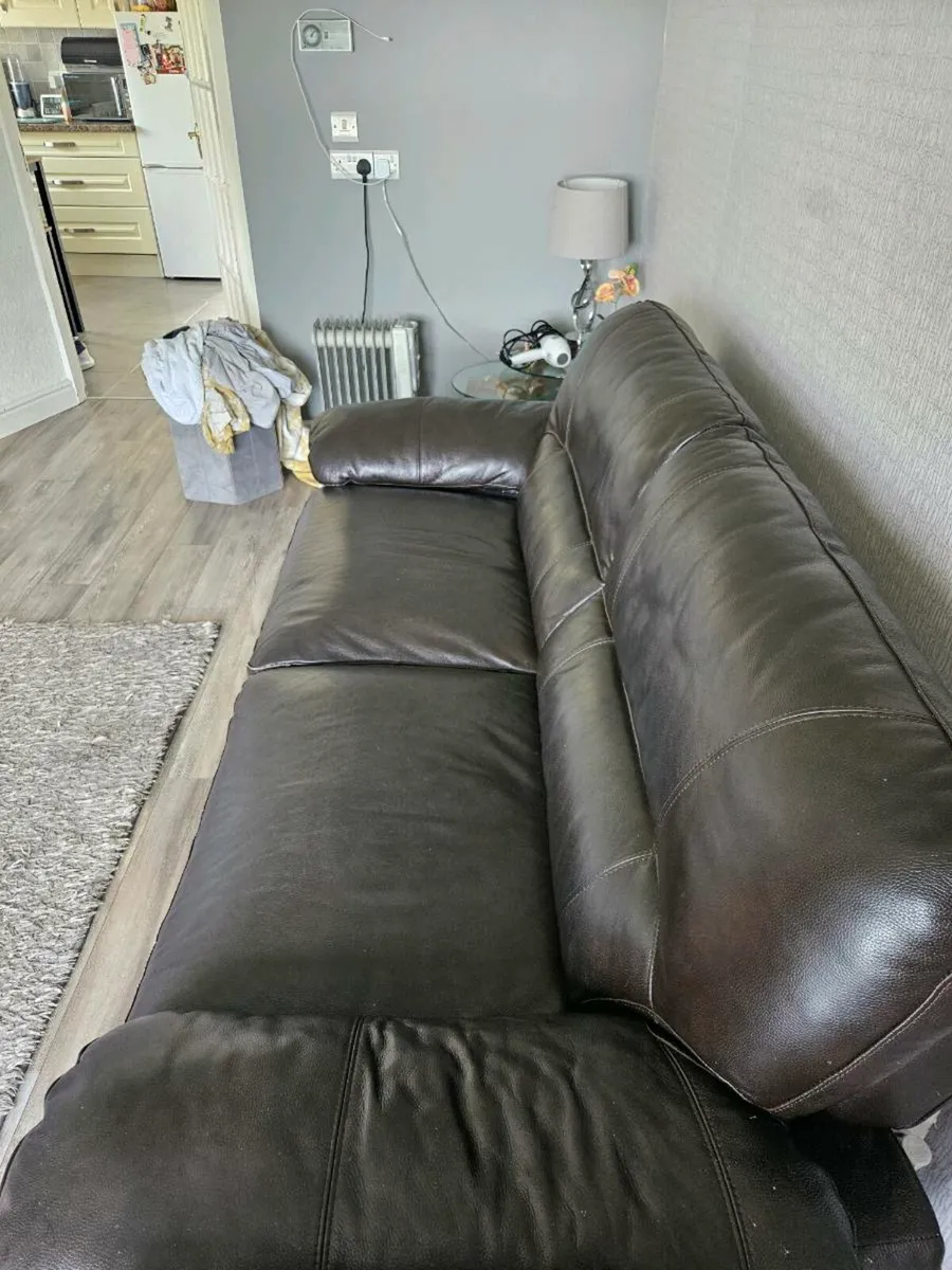 Couch in good condition - Image 4