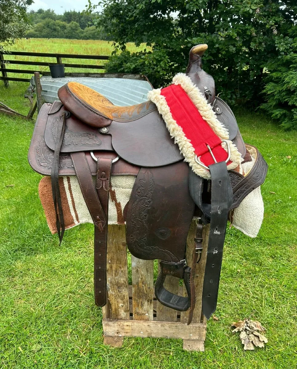 Western Saddle - Image 1