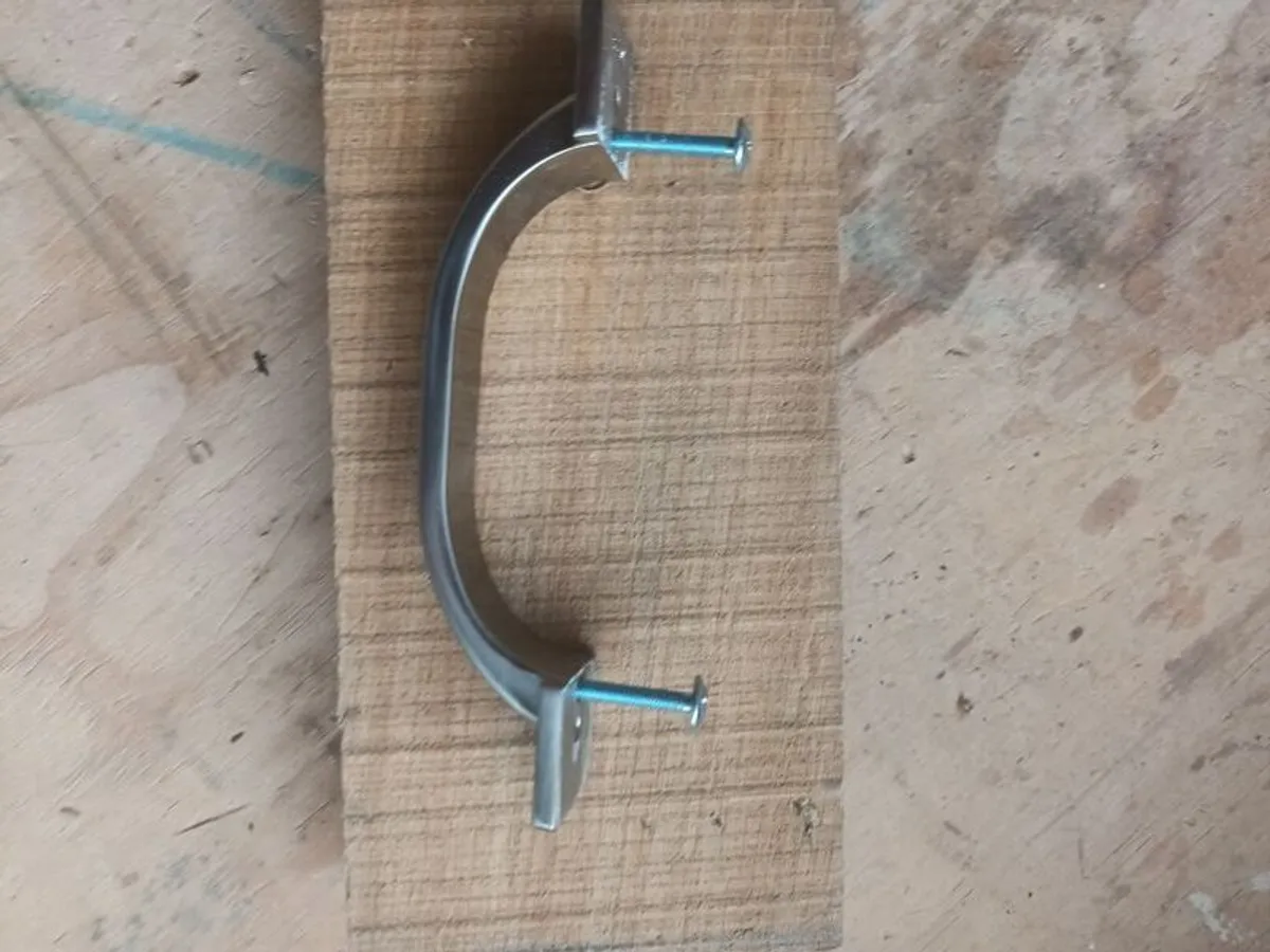 Cabinet handles - Image 4