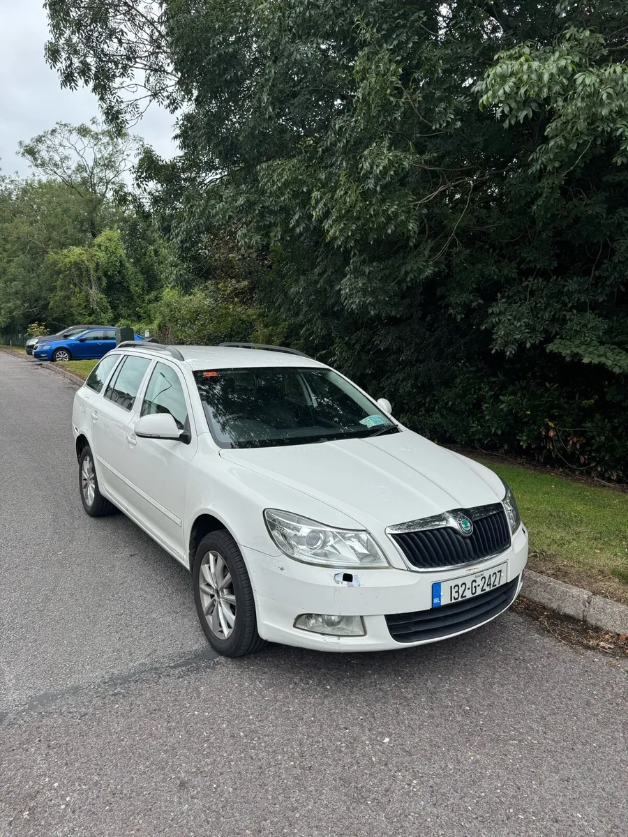 2013 Skoda Octavia 4x4 2.0 Tdi NCT 02/26 Tax 10/25 - Image 1