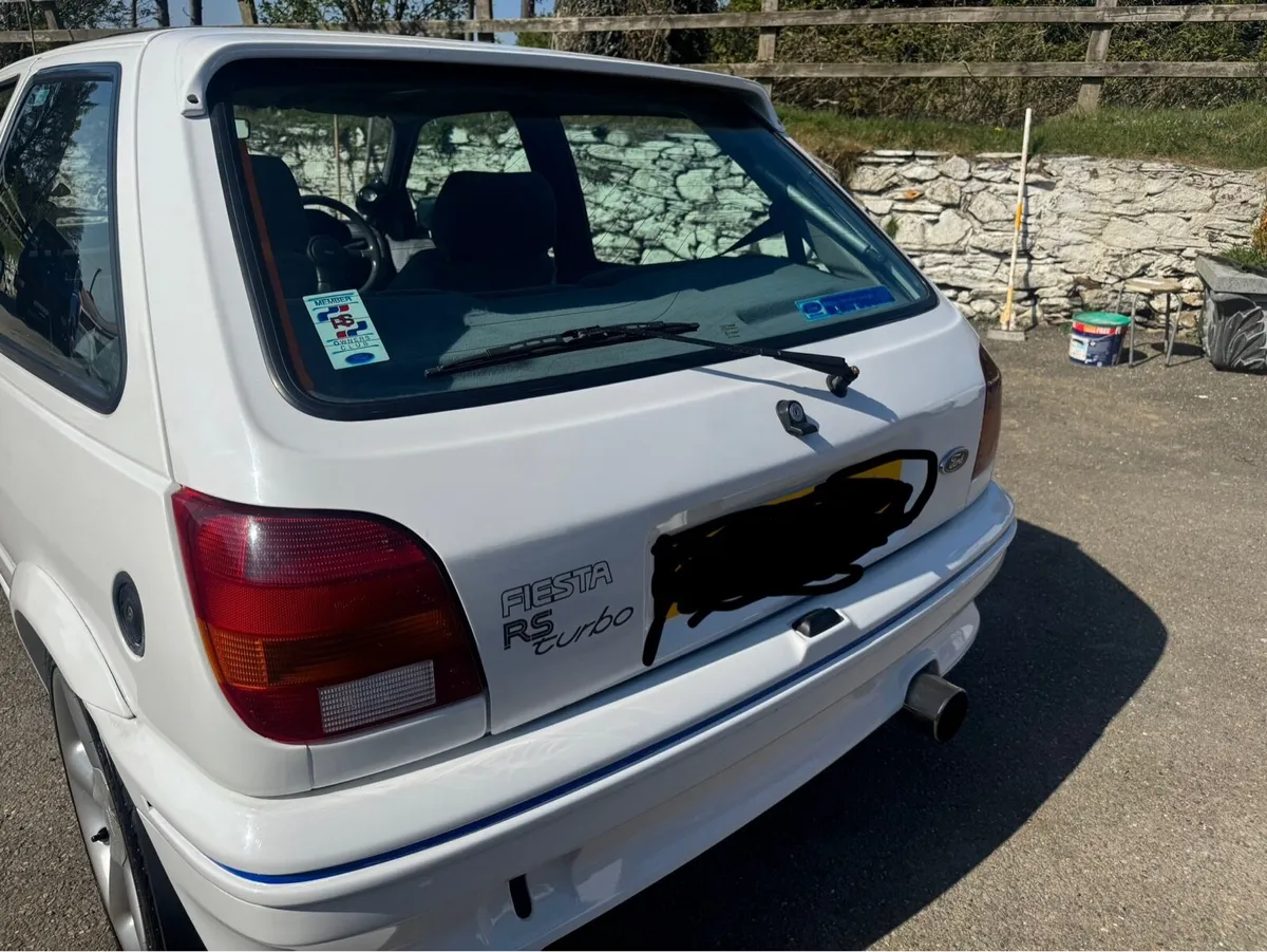 Ford fiesta xr2i TURBO. 1991 - Image 2