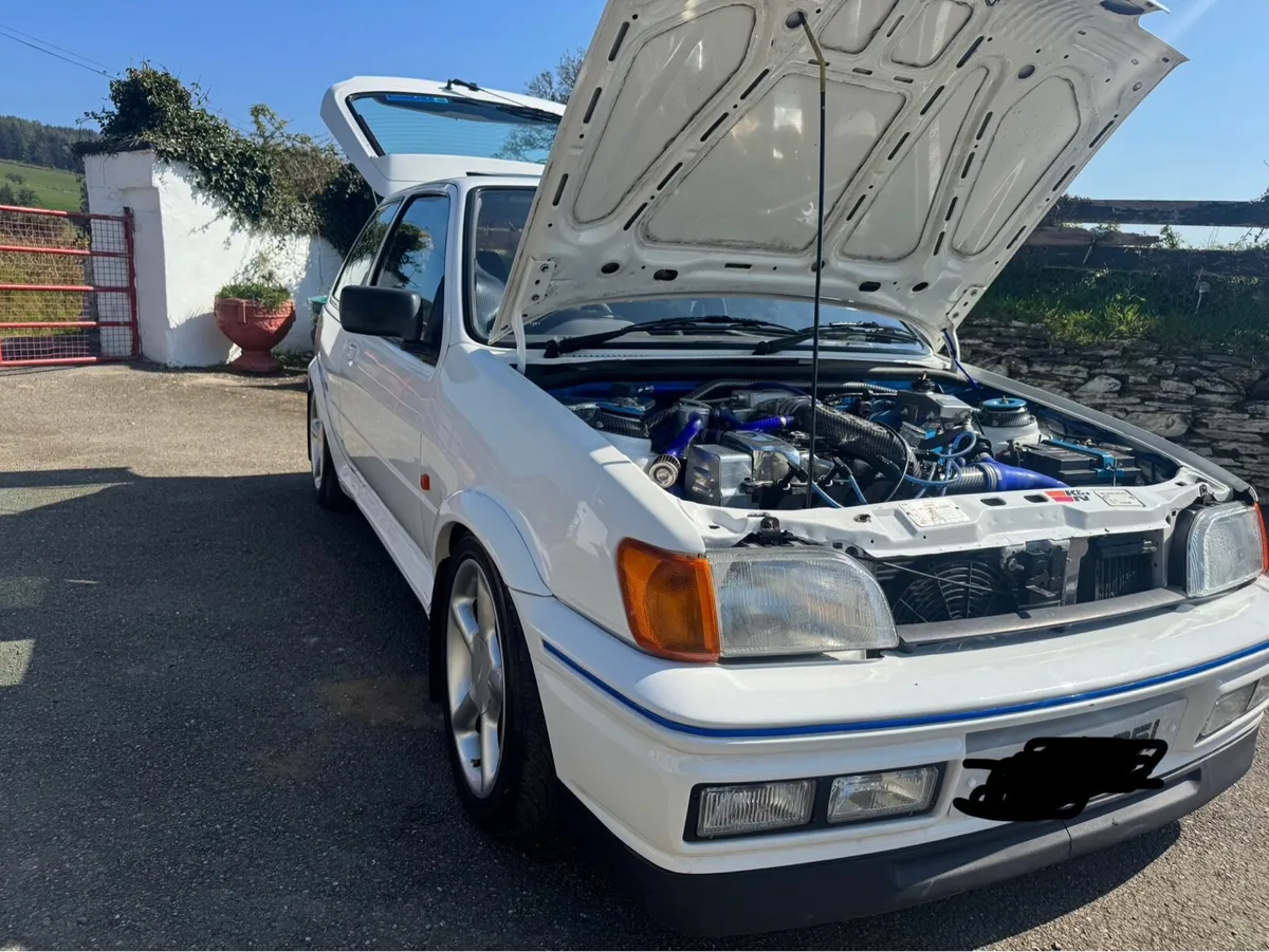 Ford fiesta xr2i TURBO. 1991 - Image 4