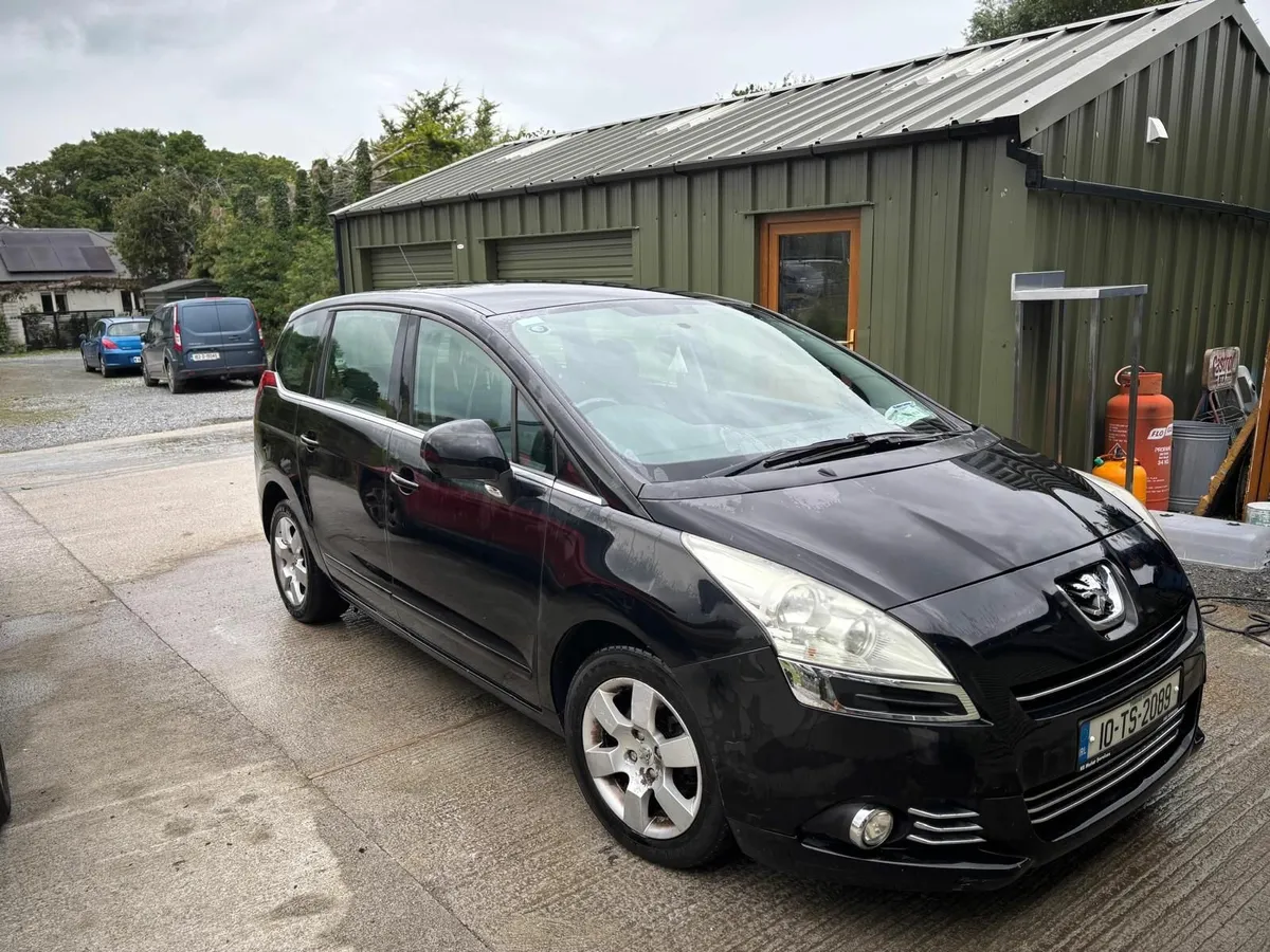 7 Seater Peugeot 5008 2010: NCT until August 2025 - Image 2