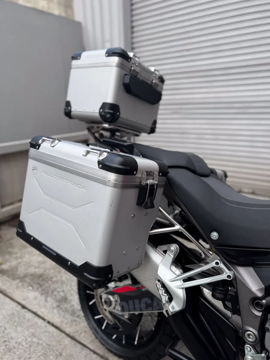 Ducati Multistrada 1200 Enduro 2017 - Image 2