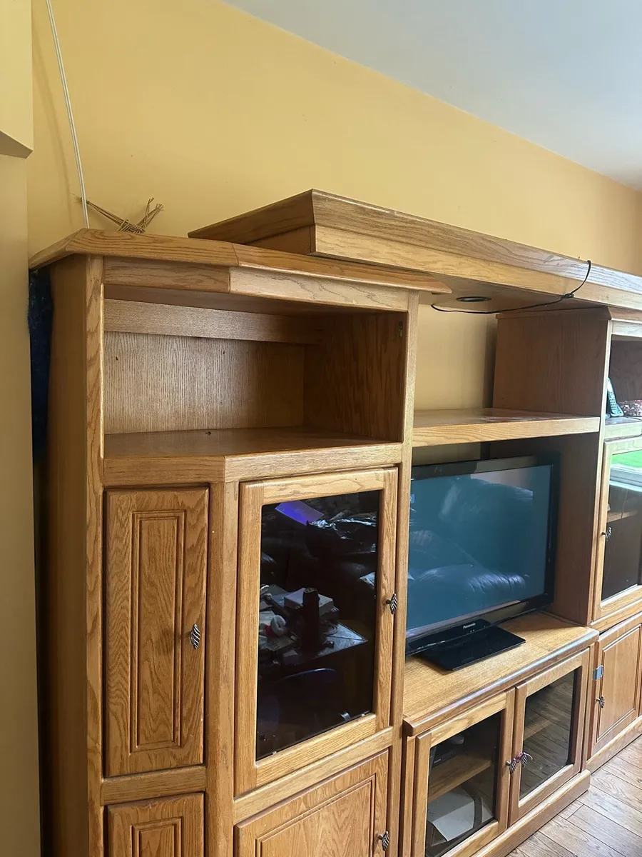 Tv entertainment unit - Image 2