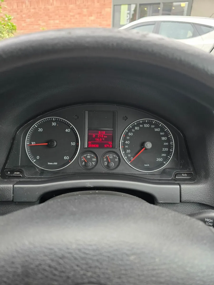 Volkswagen Golf + 2008  NCT 11/25 - Image 4