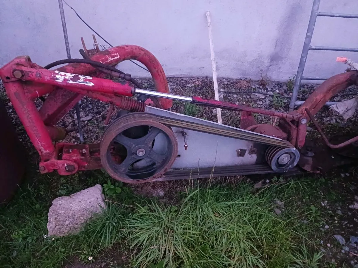 Disc mower - Image 1