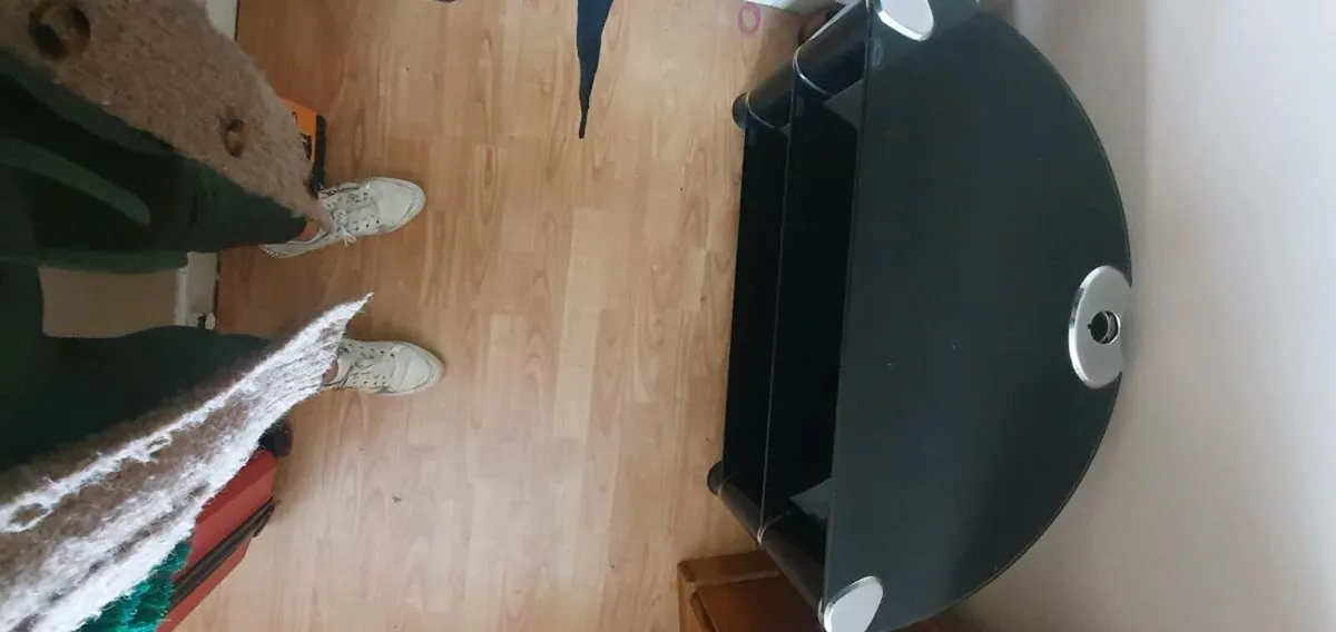 TVTable - Image 2