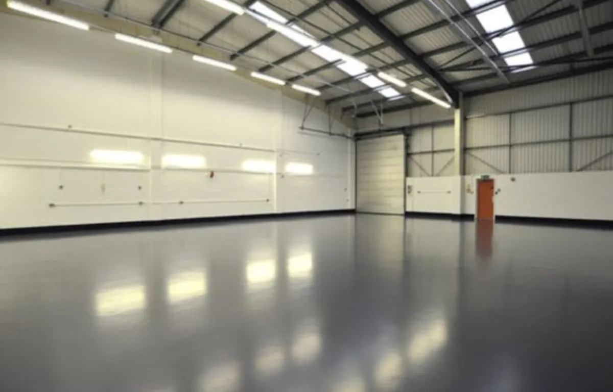 INDUSTRIAL FLOOR PAINT ALL COLOURS AVAILABLE✅ - Image 2
