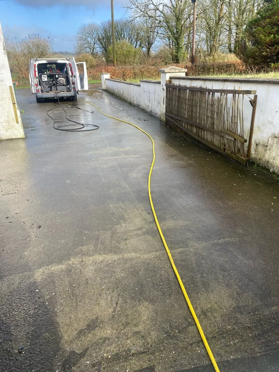 Hot wash pressure washer - Image 3