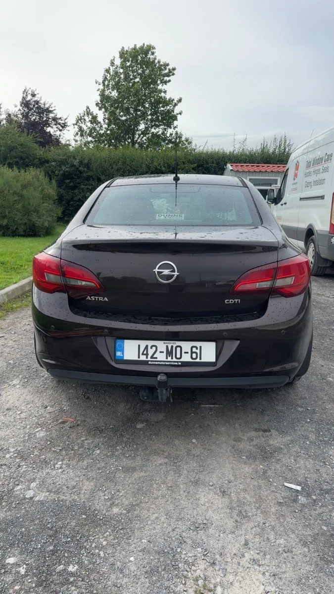 142 Opel Astra - Image 2