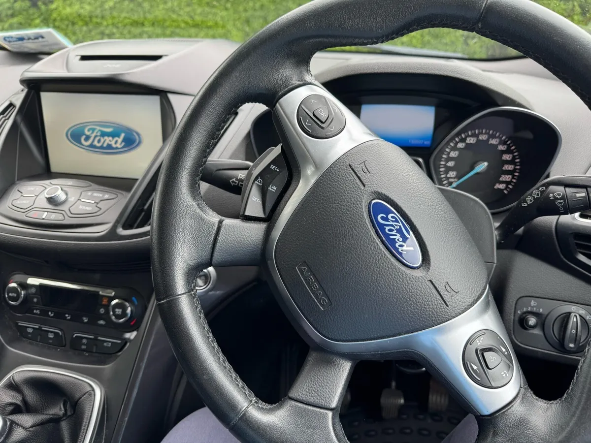 FORD KUGA - Image 2